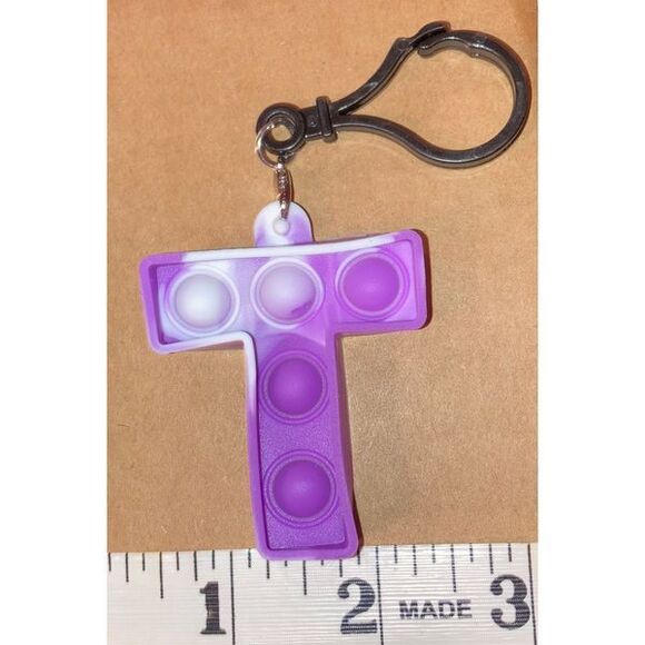 ☀️3/$12☀️ Letter “T” Fidget Toy Keychain - Picture 3 of 4